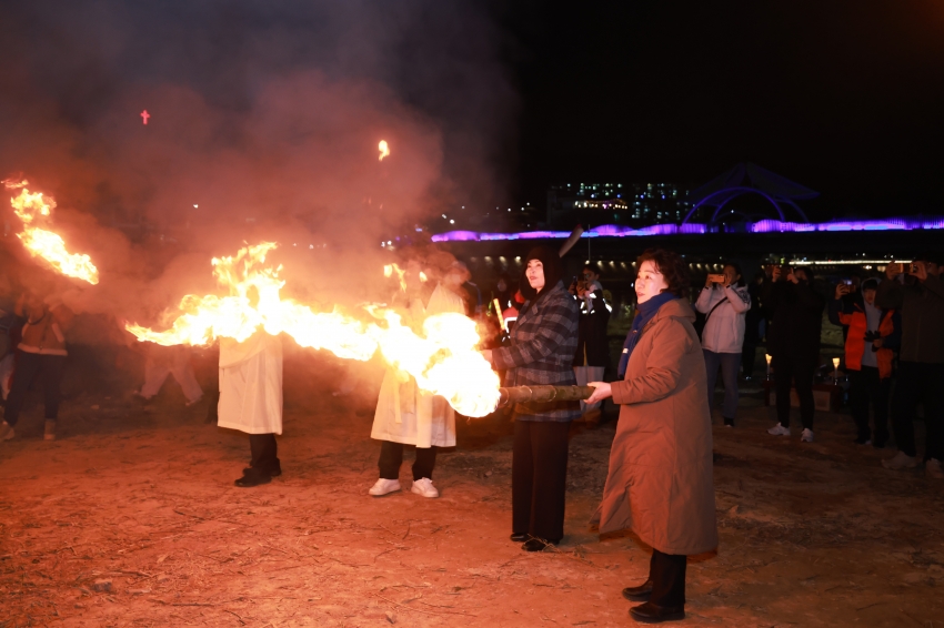 정월대보름 달집태우기 