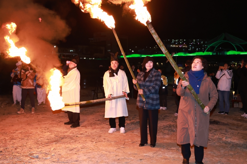 정월대보름 달집태우기 