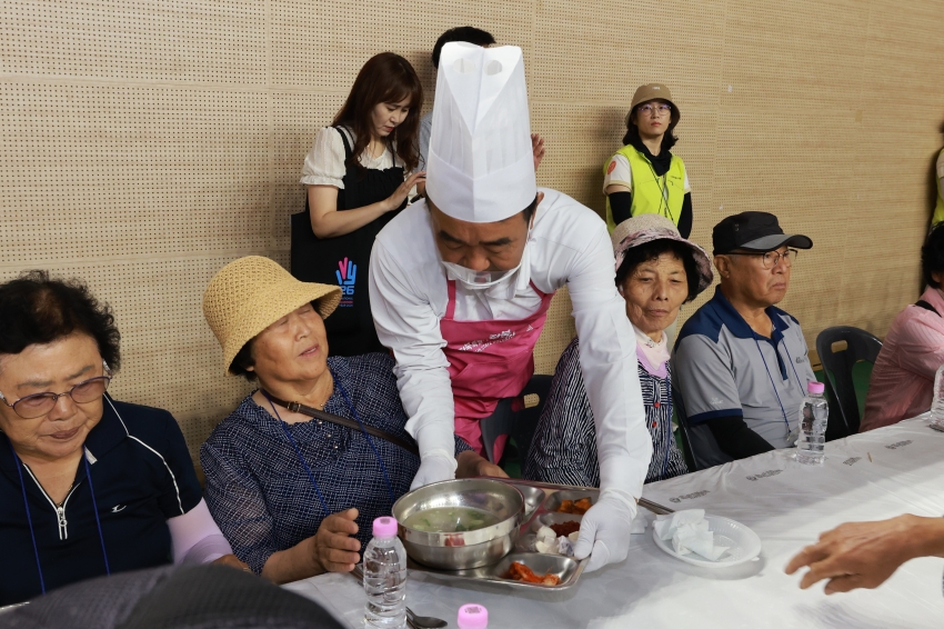 온정을 나르는 행복밥차