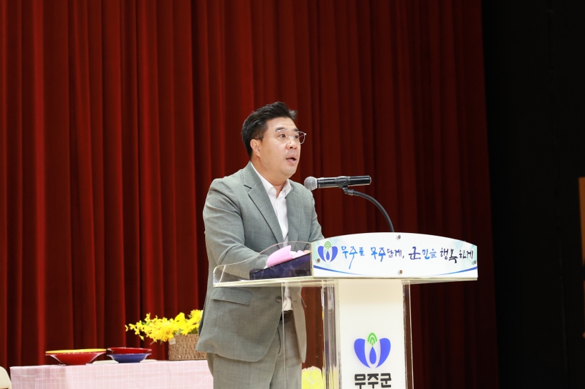 사교*안방 엄마들의 서툰극장