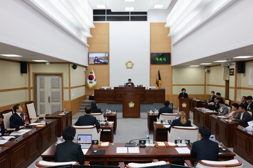 제328회 무주군의회 임시회